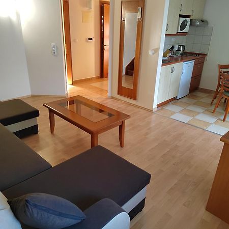 Garda Apartman Aparthotel Hévíz Exteriör bild