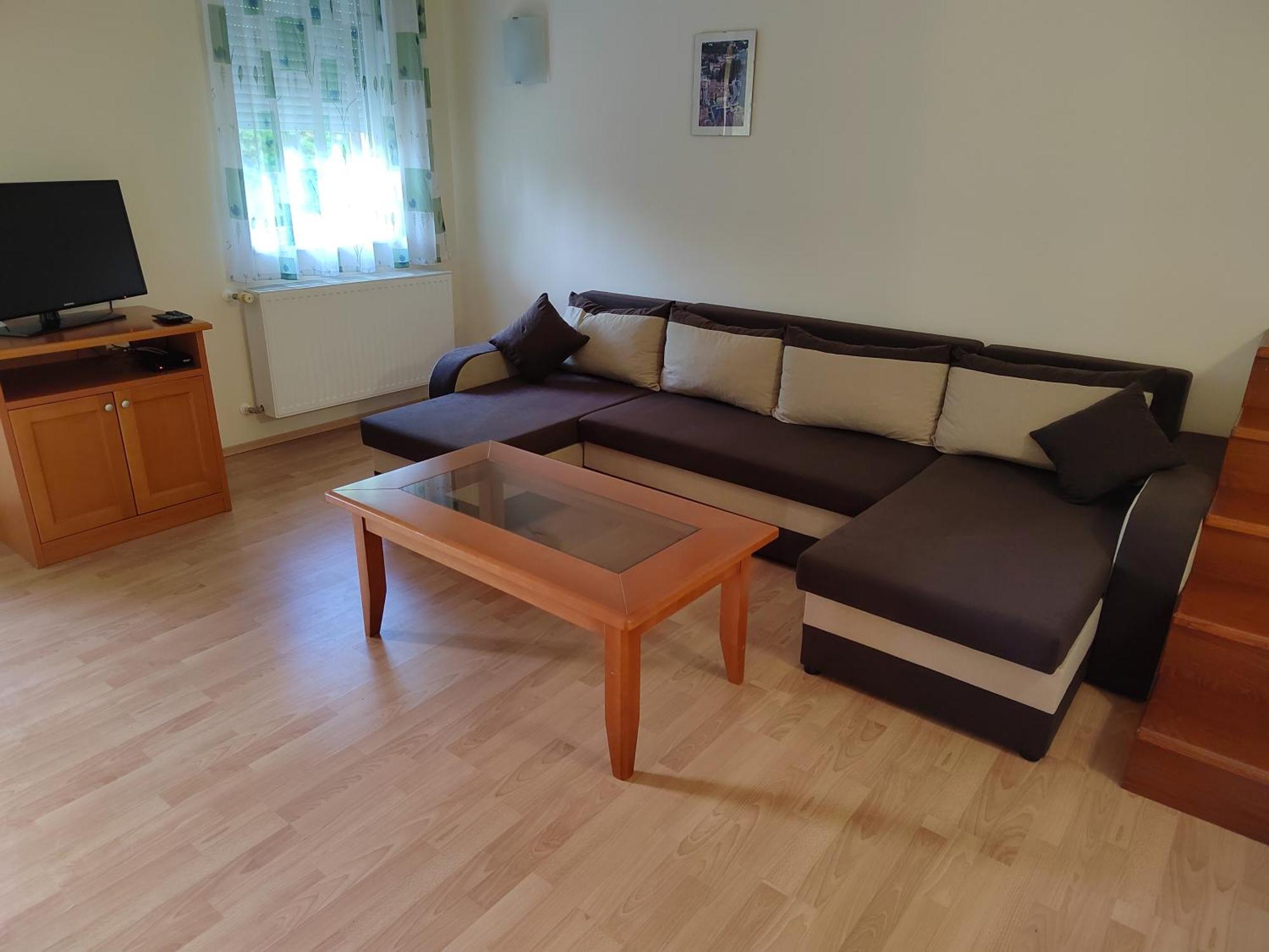 Garda Apartman Aparthotel Hévíz Exteriör bild